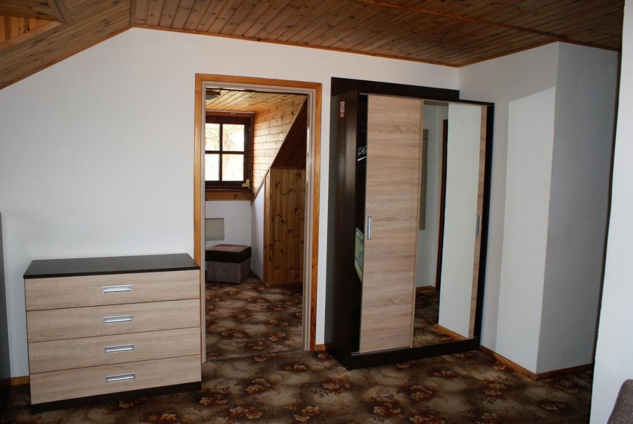 Pensjonat Pod Lwem Niechorze Bagian luar foto